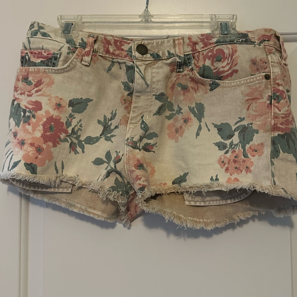 Current Elliott Haystack Shorts Size 29 - image 3